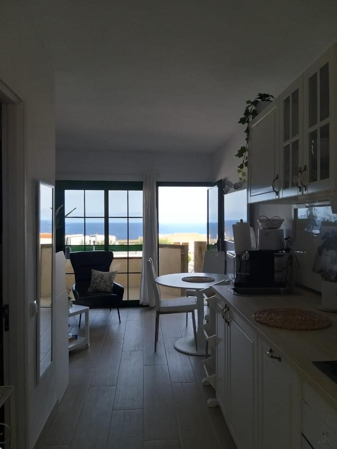 Neu Renoviertes, Huebsches Und Gemuetliches Mit Balkon Und Meerblick Apartment *