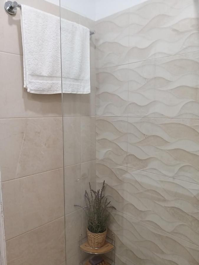 Appartement Neu Renoviertes, Huebsches Und Gemuetliches Mit Balkon Und Meerblick